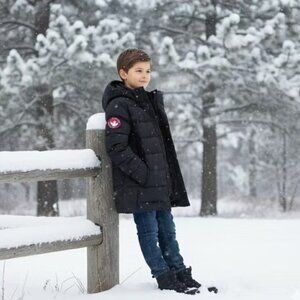 CANADA WEATHER GEAR Boys’ Puffer Jacket M 10/12 NWT